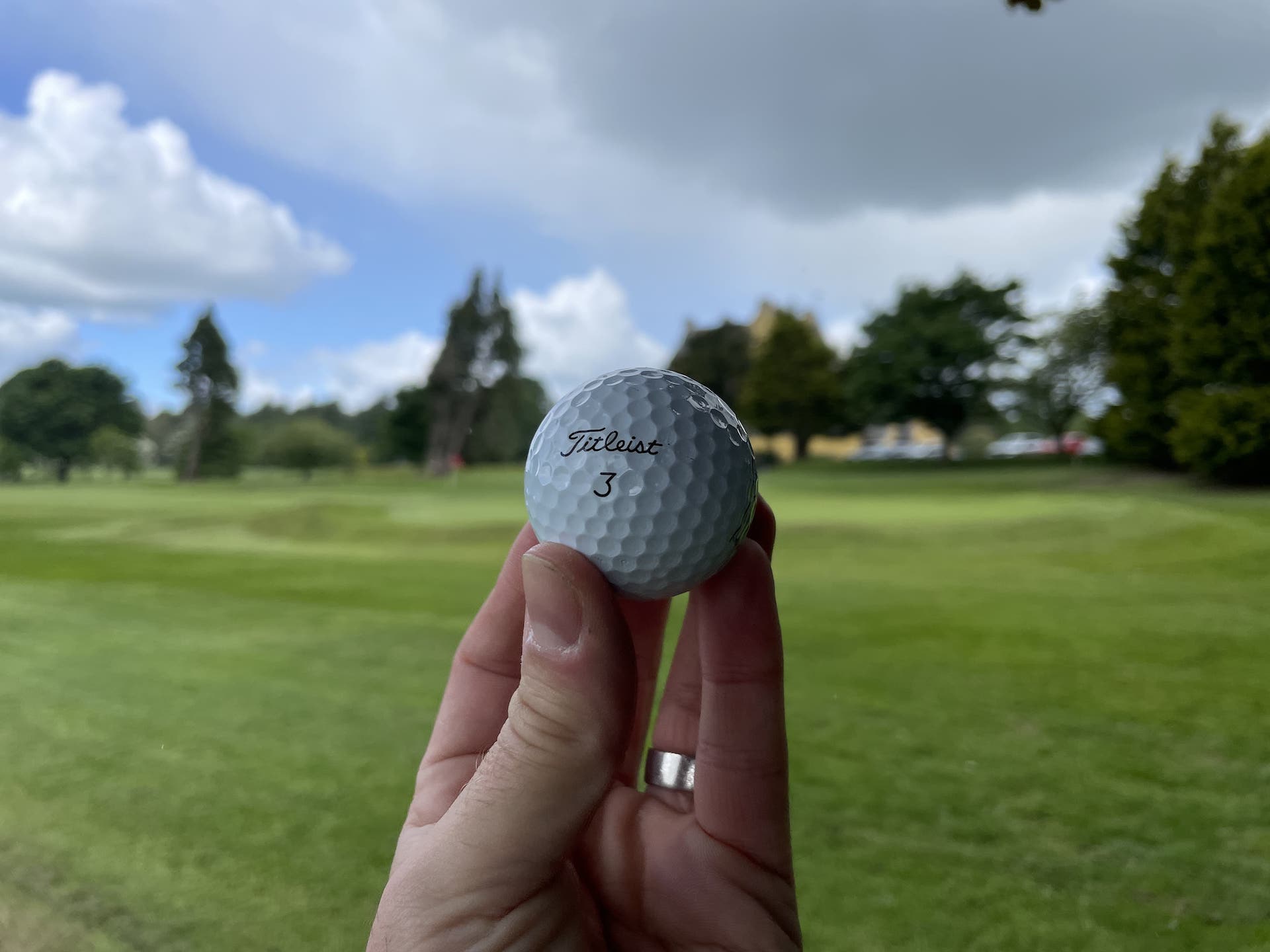 Titleist PRO V1 Golf Ball 1