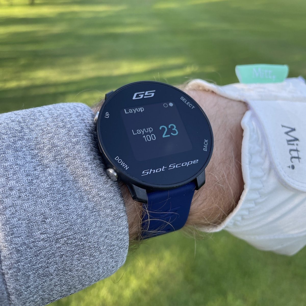 Photo of the Shot Scope G5 showing Layup yardages