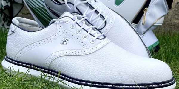Do You Really Need Waterproof Golf Shoes?